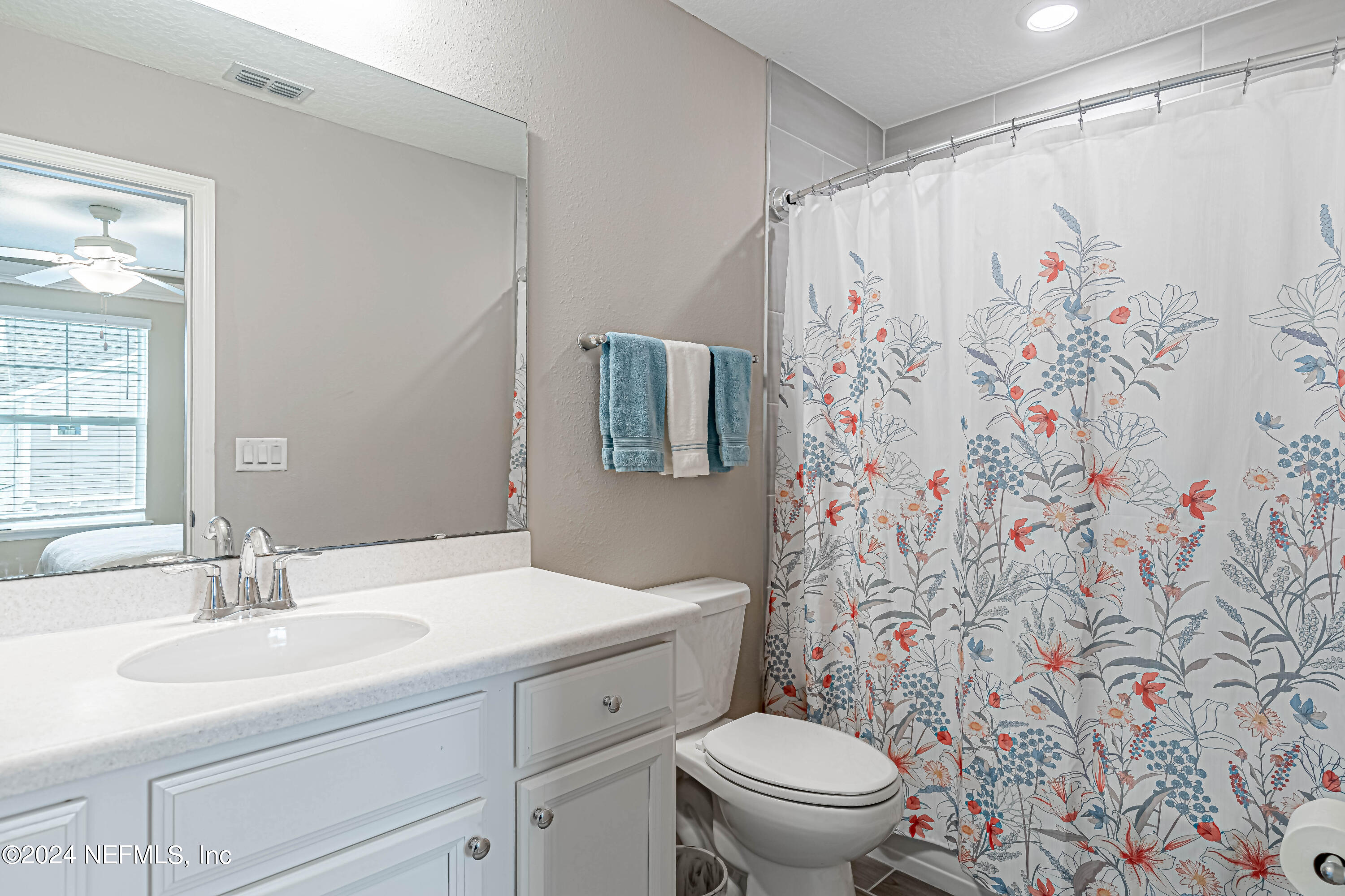 155 Appleton Court St. Augustine, FL 32092 - Photo 21 of 70 Bathroom 3