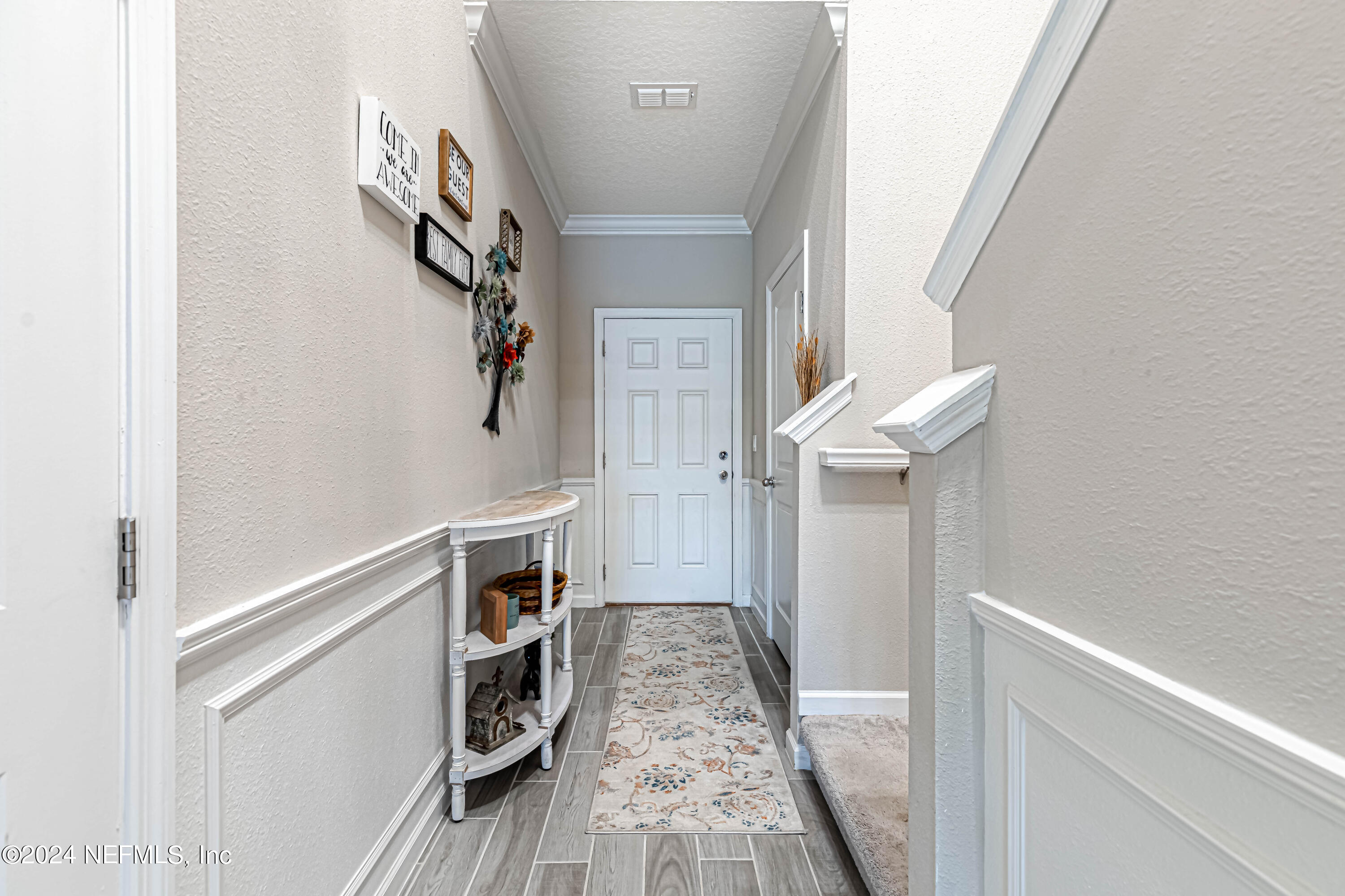 155 Appleton Court St. Augustine, FL 32092 - Photo 6 of 70 Foyer