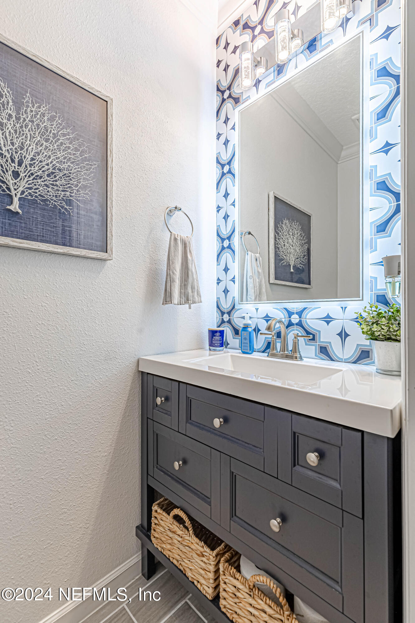 155 Appleton Court St. Augustine, FL 32092 - Photo 8 of 70 Powder Room