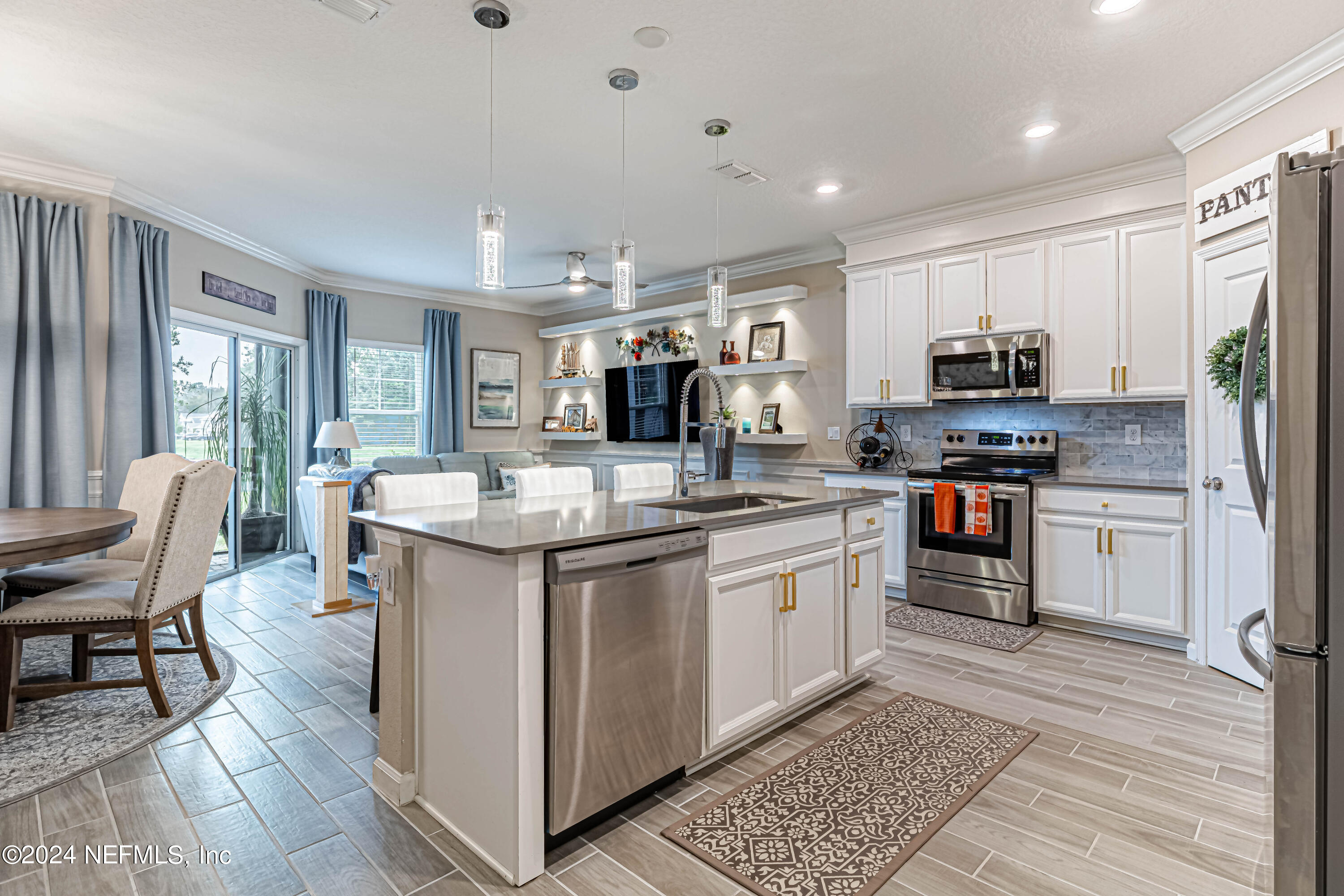 155 Appleton Court St. Augustine, FL 32092 - Photo 9 of 70 Kitchen