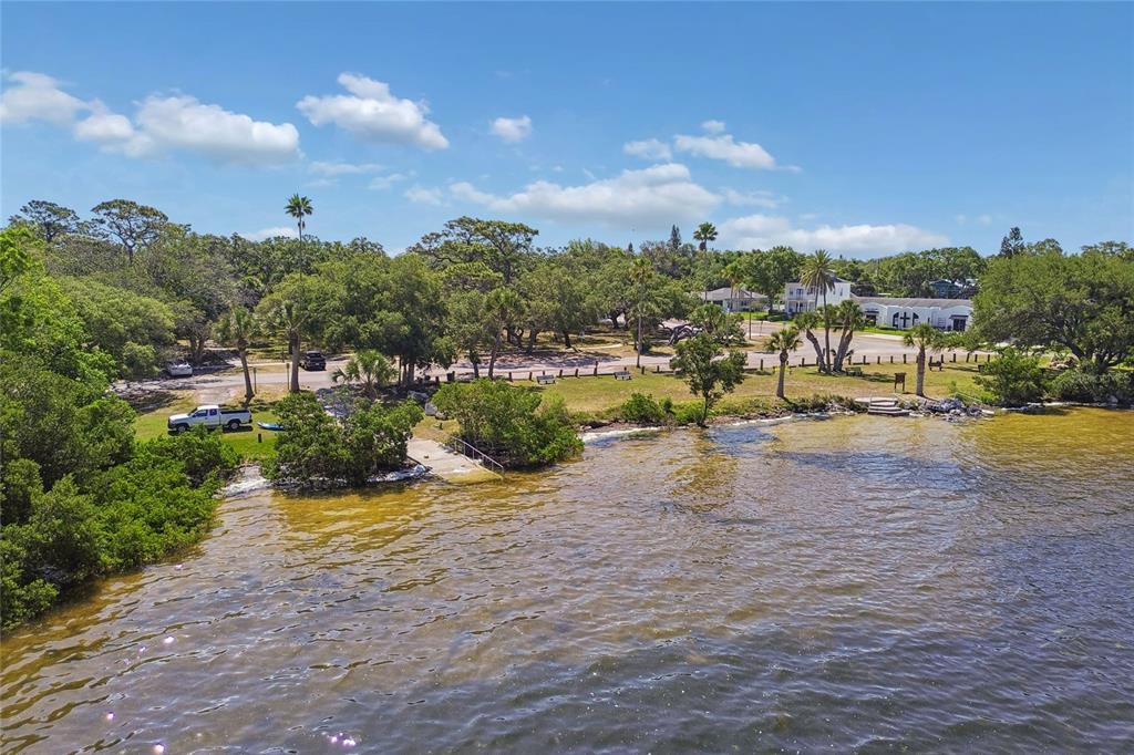 314 Indiana Avenue Crystal Beach, FL 34681 - Photo 35 of 42