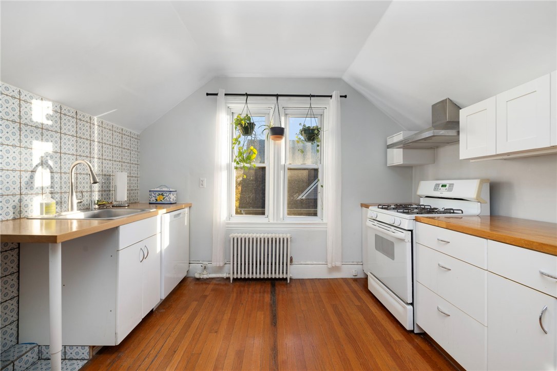 377 Hope Street, Unit 3 Providence, RI 02906 - Photo 2 of 25