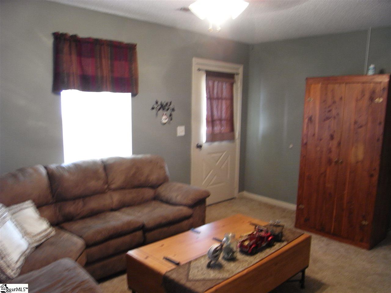 87 Buckeye Road Laurens, SC 29360 - Photo 12 of 33 Gallery Image 12
