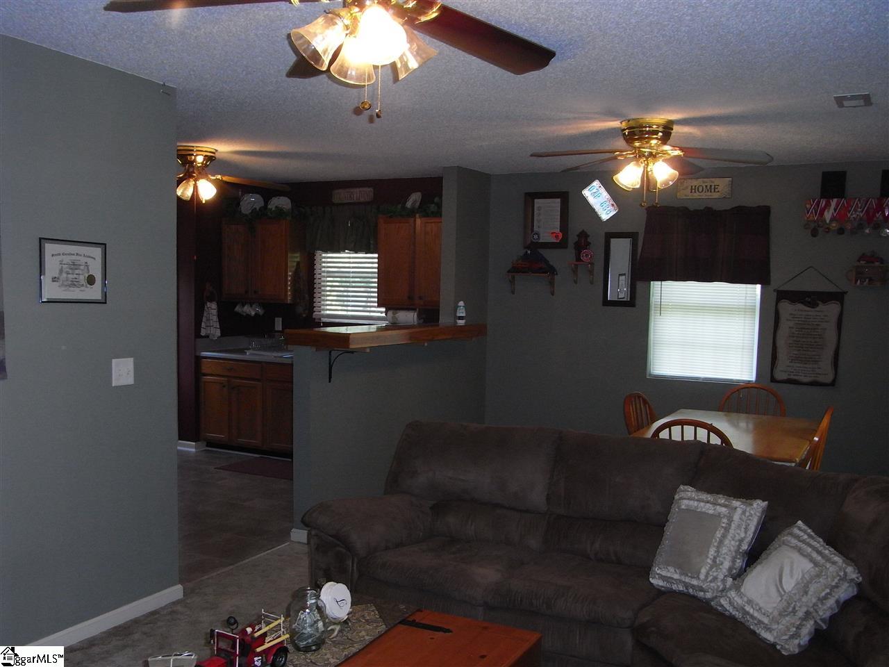 87 Buckeye Road Laurens, SC 29360 - Photo 7 of 33 Gallery Image 7