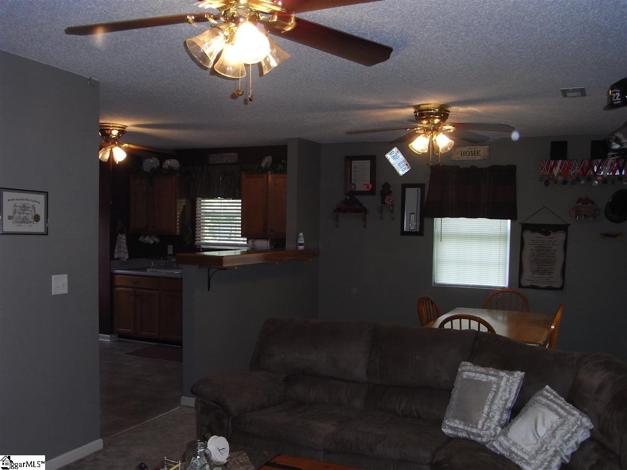 87 Buckeye Road Laurens, SC 29360 - Photo 8 of 33 Gallery Image 8