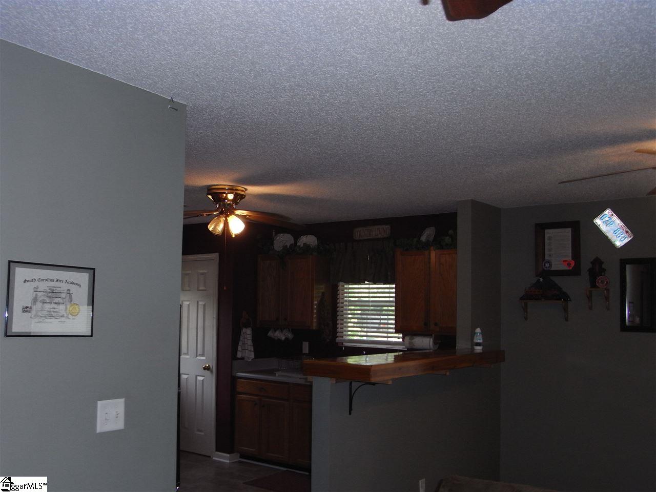 87 Buckeye Road Laurens, SC 29360 - Photo 9 of 33 Gallery Image 9