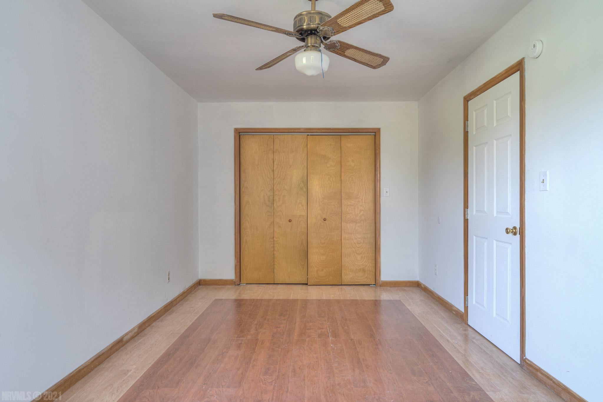 5163 Whitethorne Road Blacksburg, VA 24060 - Photo 21 of 37 Gallery Image 21