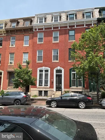 $2,400 | 32 East Preston Street, Unit B, Baltimore, MD 21202