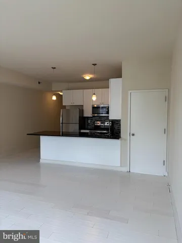 $2,400 | 32 East Preston Street, Unit B, Baltimore, MD 21202