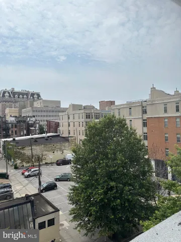 $2,400 | 32 East Preston Street, Unit B, Baltimore, MD 21202