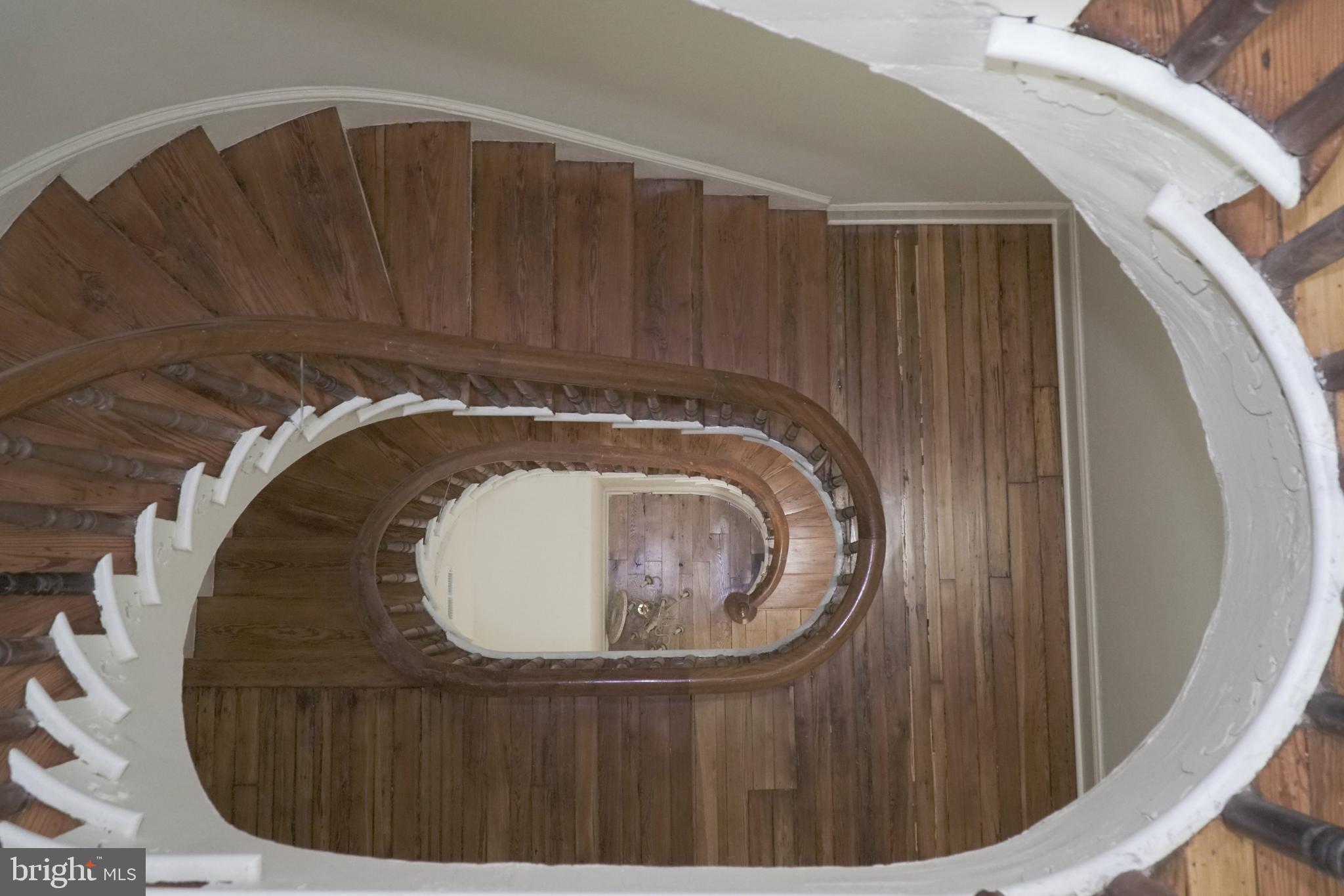 32 East Preston Street, Unit B Baltimore, MD 21202 - Photo 6 of 33