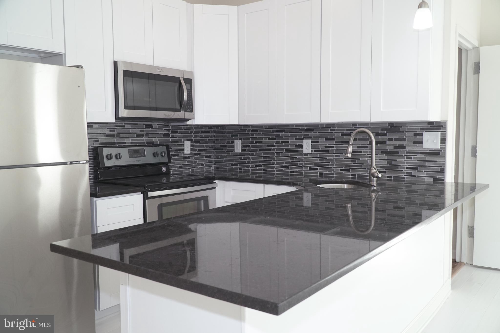 32 East Preston Street, Unit B Baltimore, MD 21202 - Photo 10 of 33