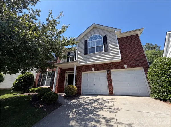 $459,000 | 10050 Montrose Drive, Charlotte, NC 28269