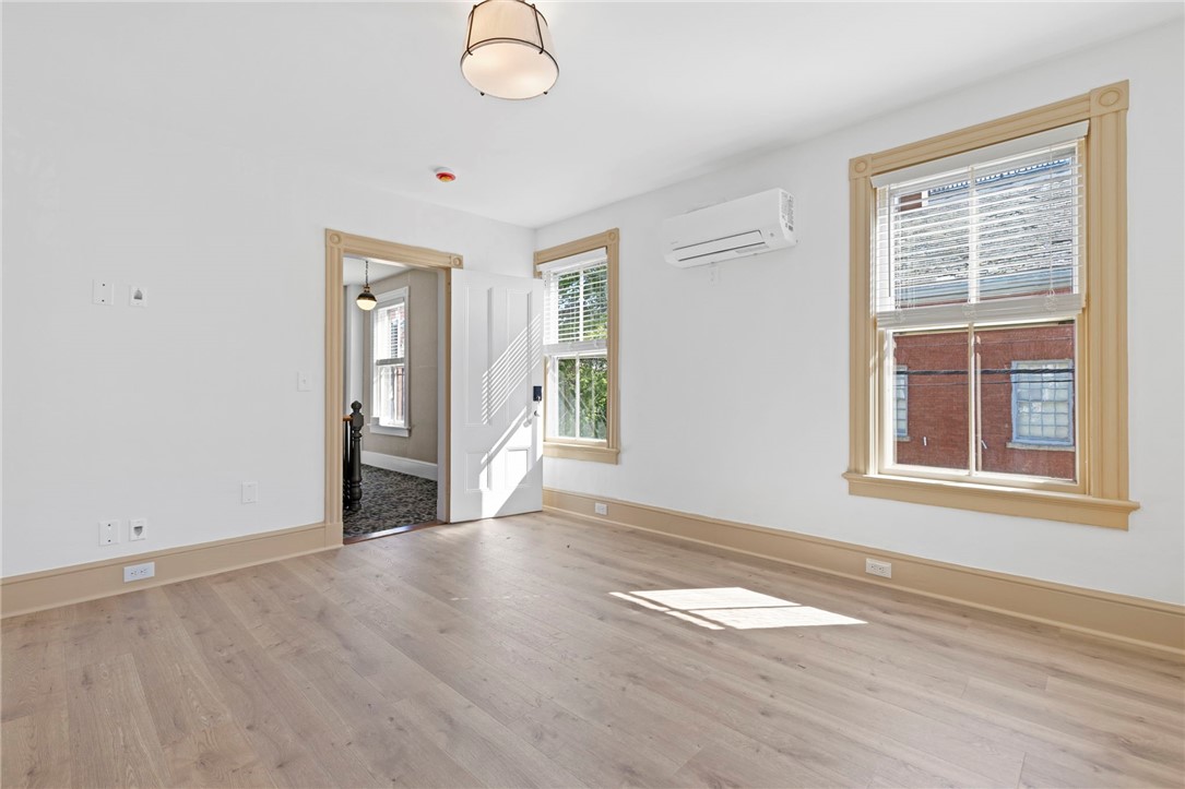 18 Barney Street, Unit 2 Newport, RI 02840 - Photo 18 of 33