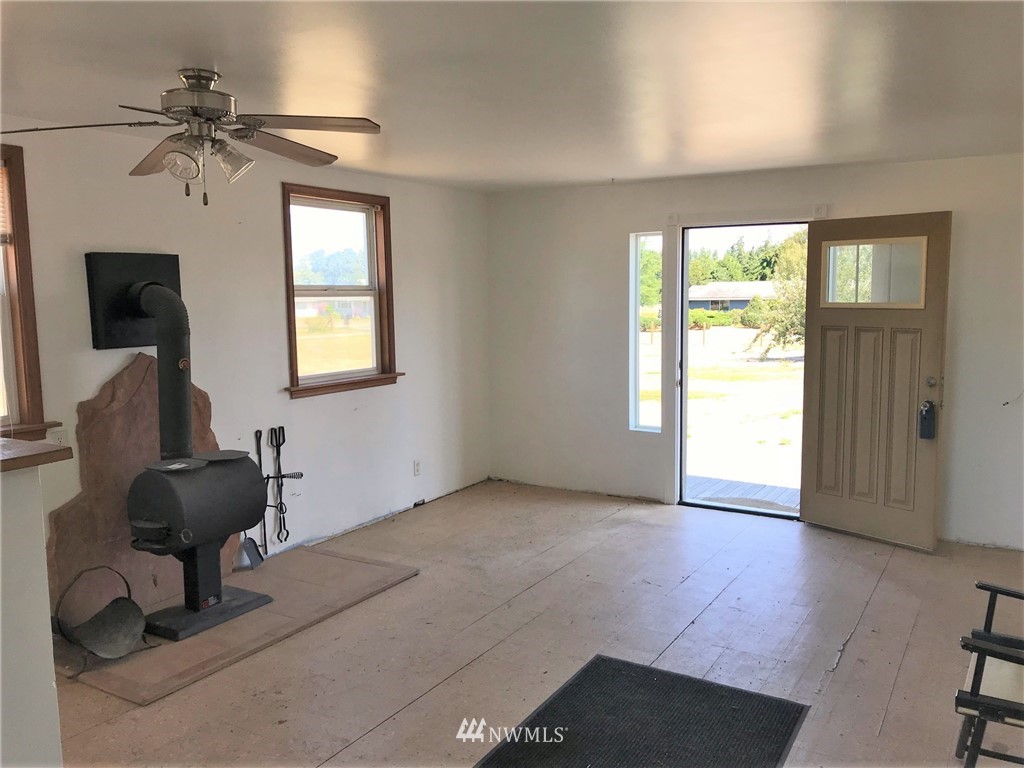 392 Vautier Road Sequim, WA 98382 - Photo 13 of 19