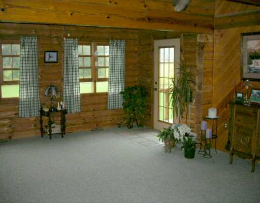 94 North Queen Road Walkerton, IN 46574 - Photo 3 of 8