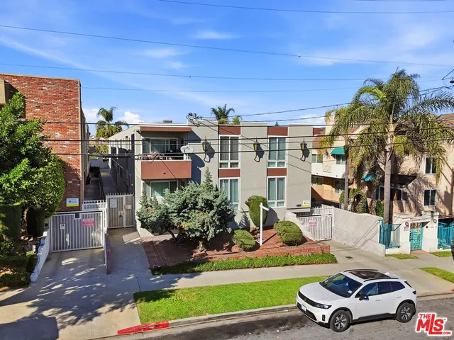 a car parked in front of a building