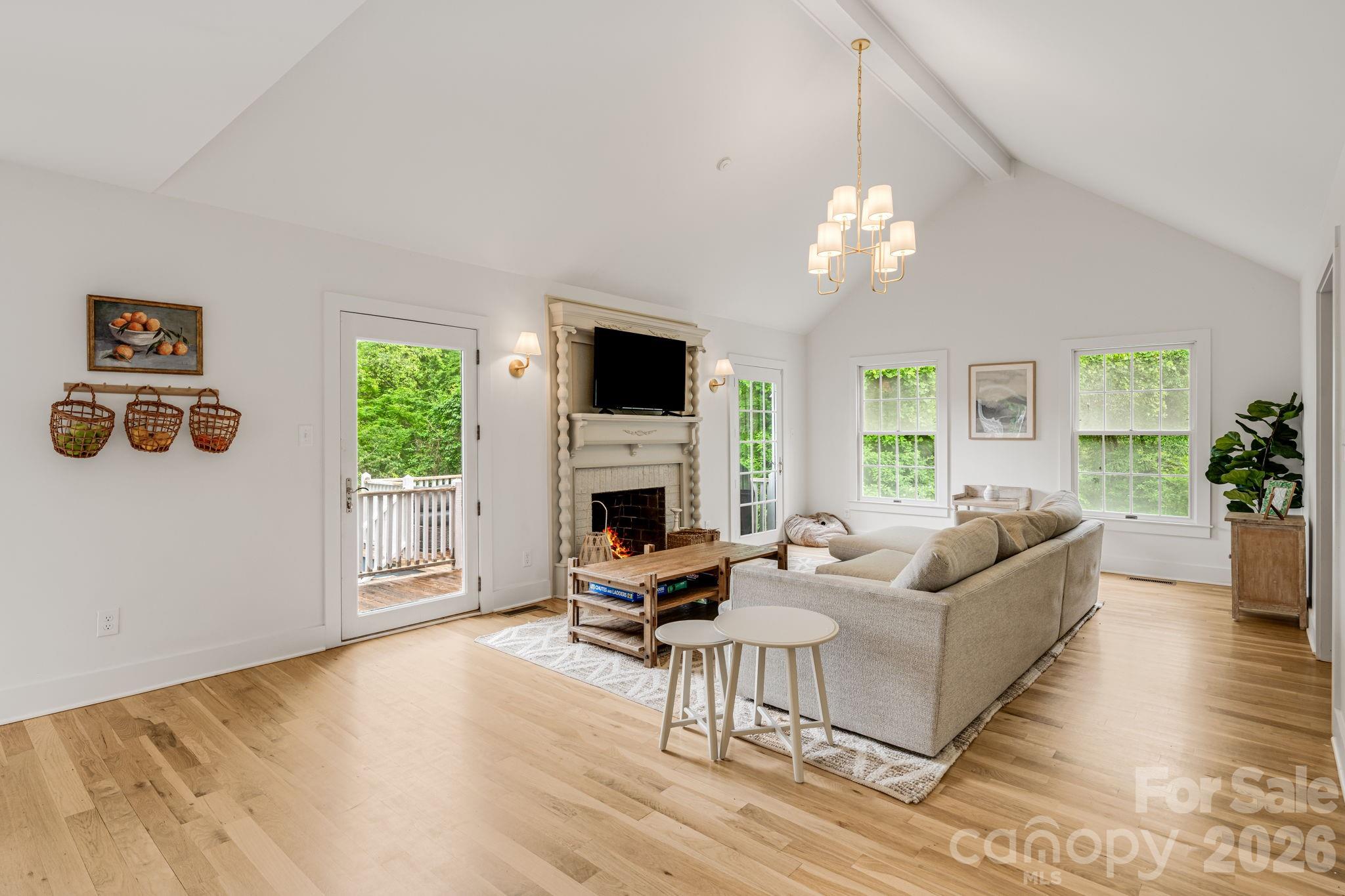 92 Rose Hill Road Asheville, NC 28803 - Photo 2 of 44