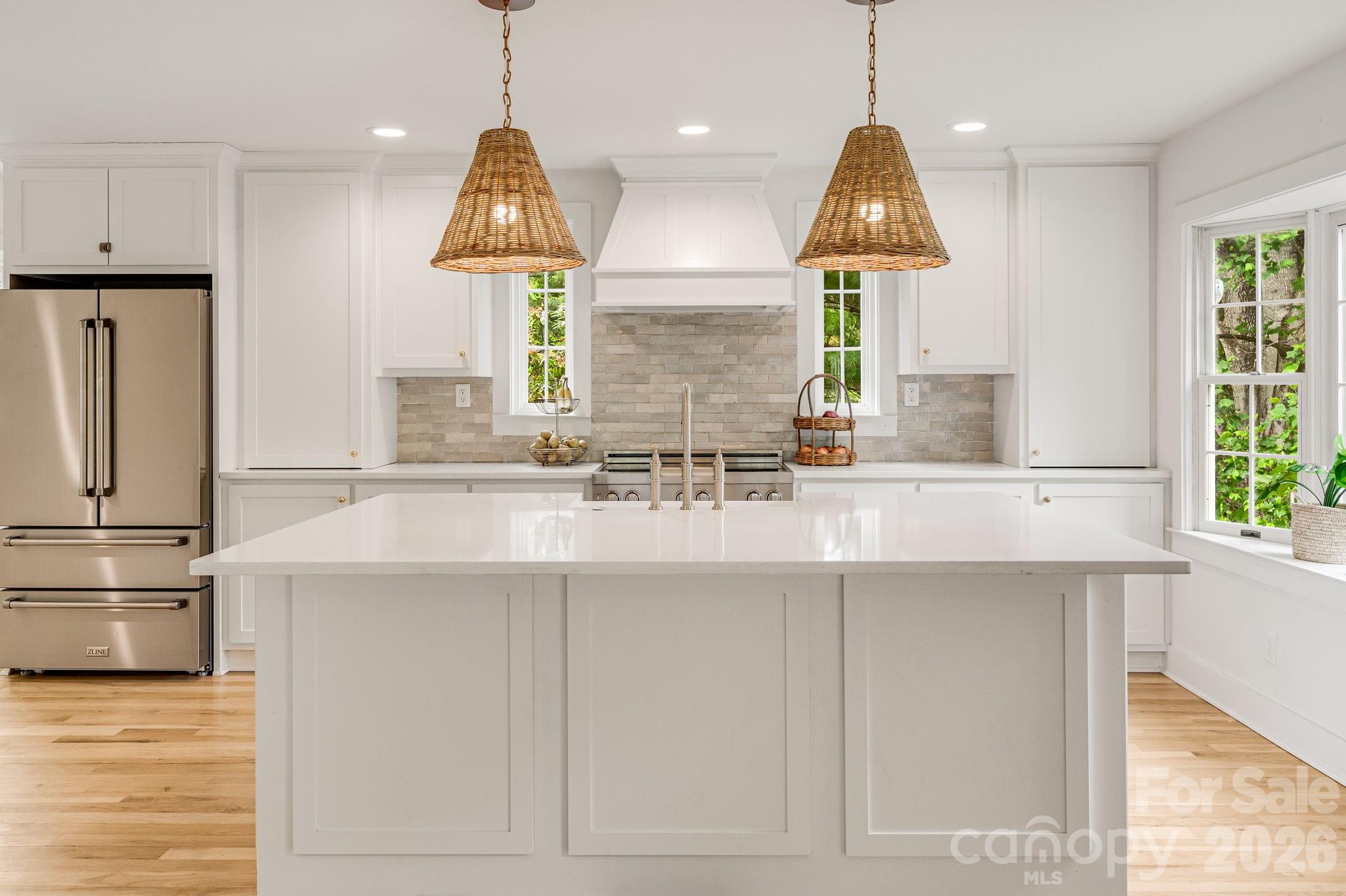 92 Rose Hill Road Asheville, NC 28803 - Photo 5 of 44