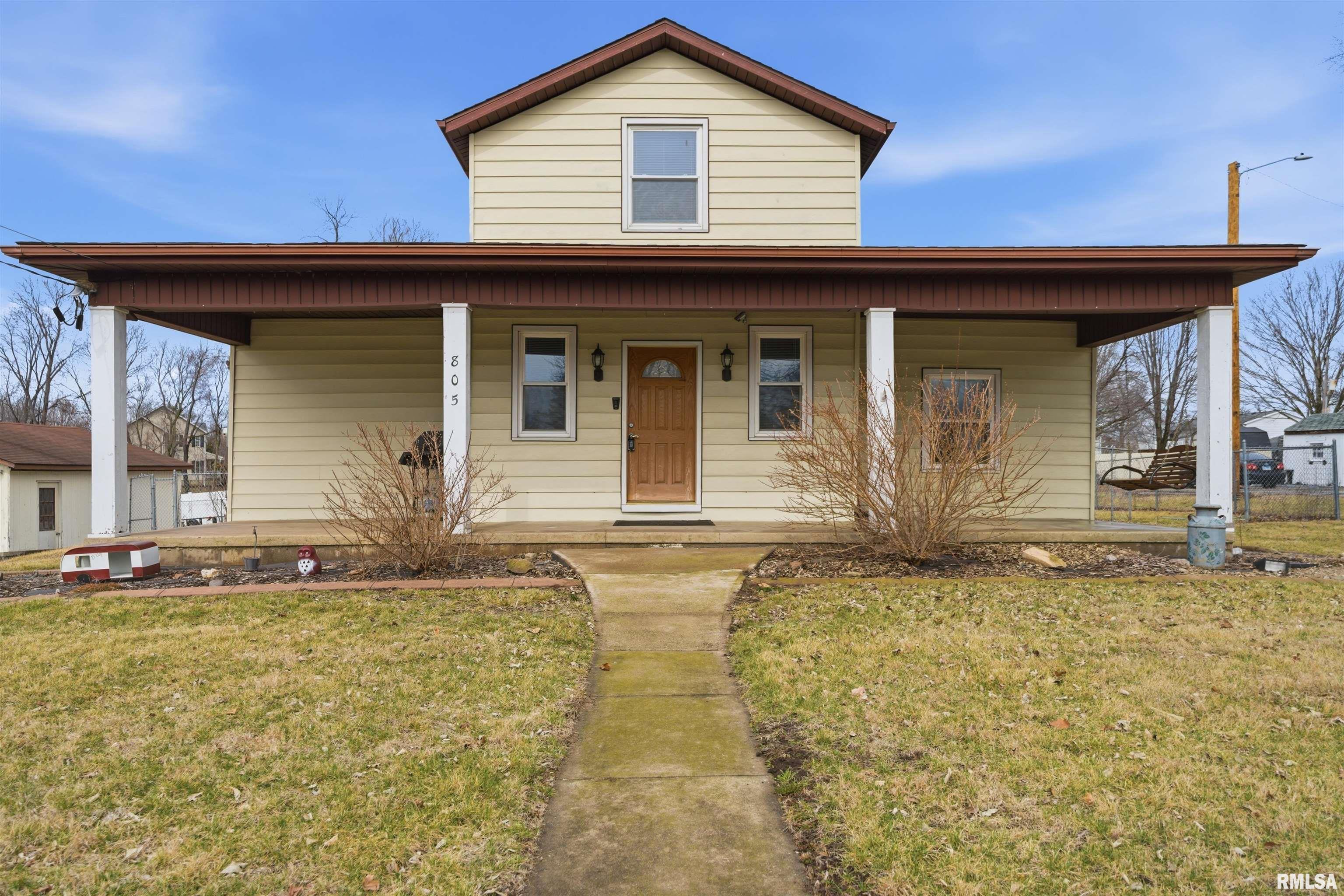 805 West Main Street Elmwood, IL 61529 - Photo 1 of 33