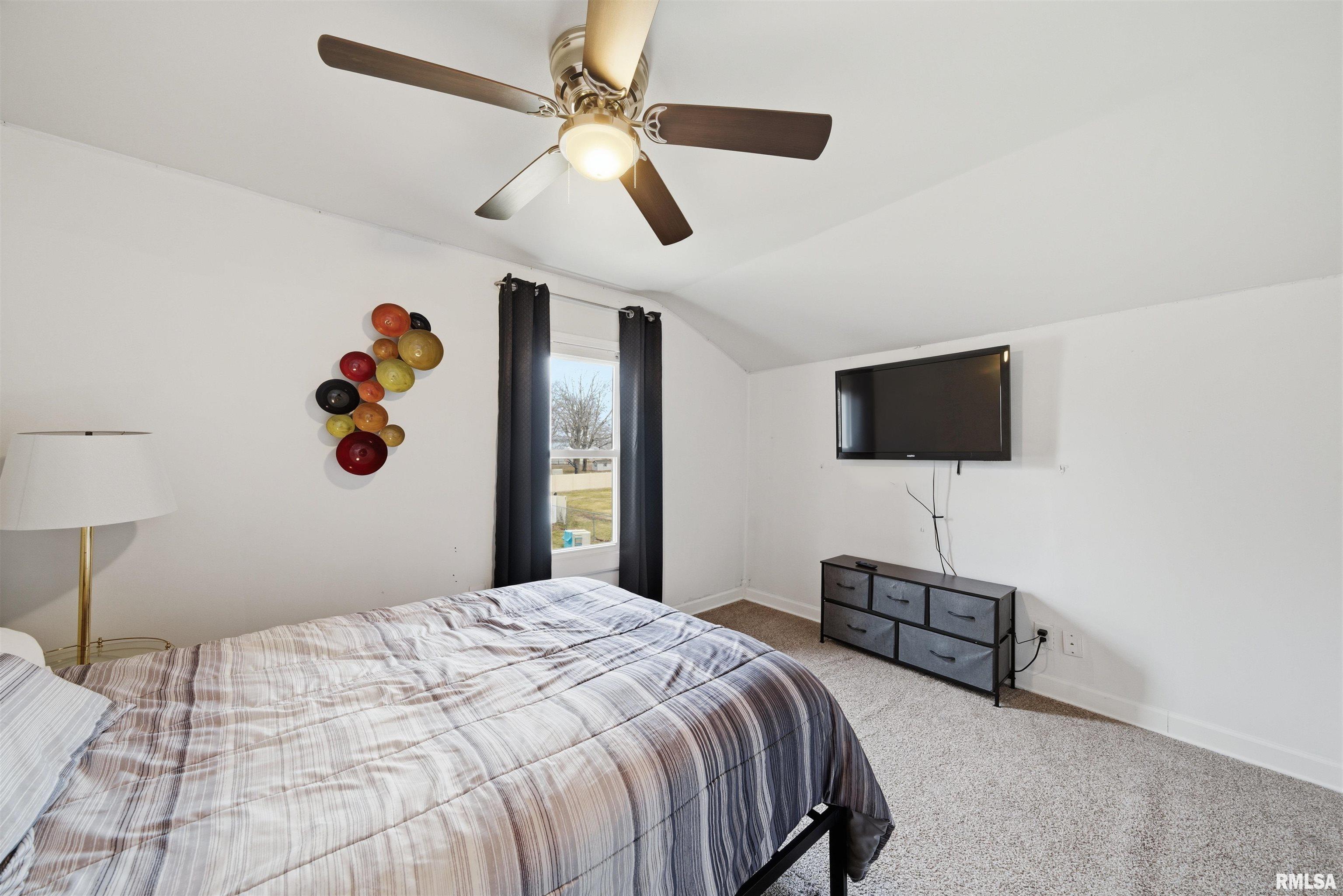 805 West Main Street Elmwood, IL 61529 - Photo 22 of 27