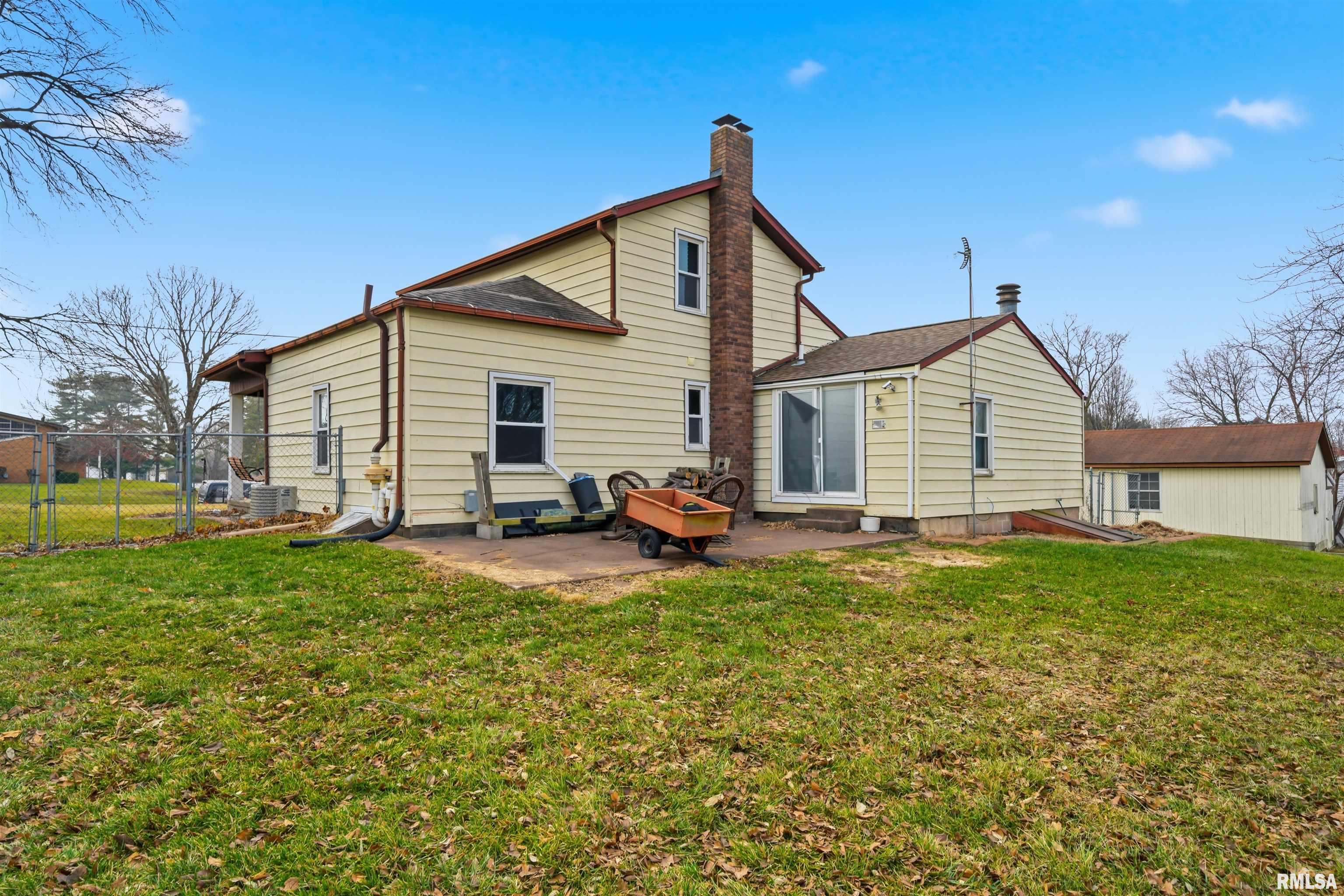 805 West Main Street Elmwood, IL 61529 - Photo 28 of 33