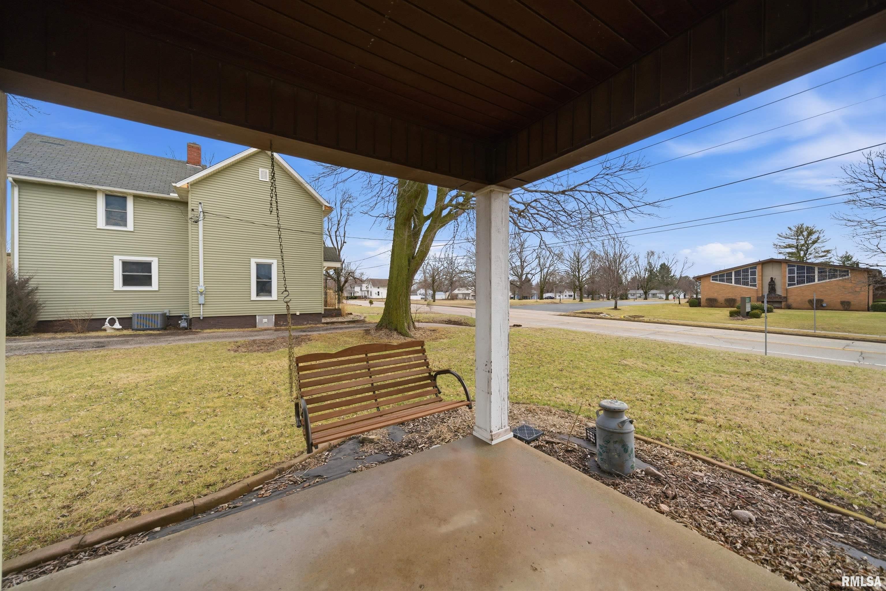 805 West Main Street Elmwood, IL 61529 - Photo 6 of 33