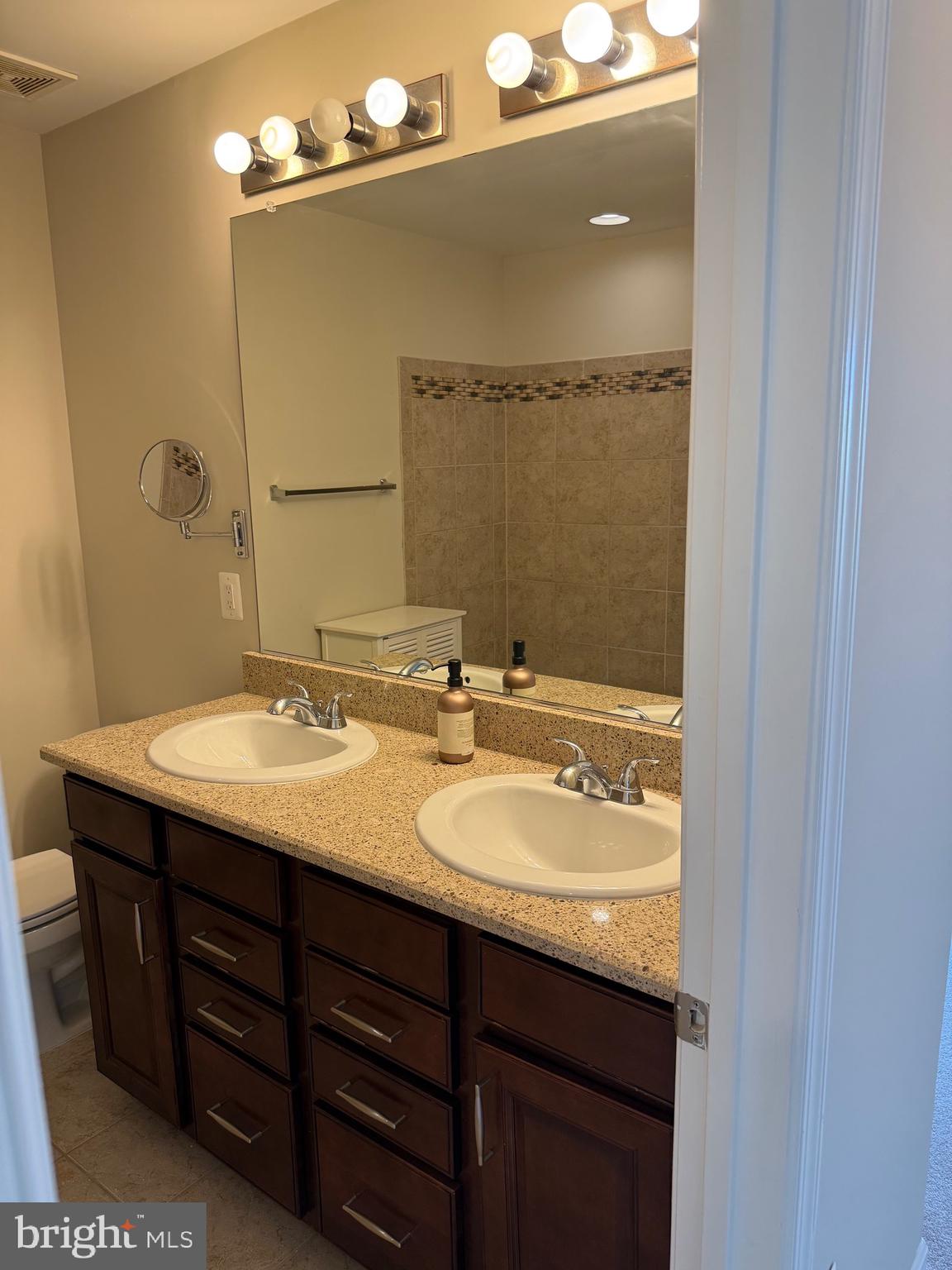 25680 Pleasant Valley Road Chantilly, VA 20152 - Photo 52 of 65