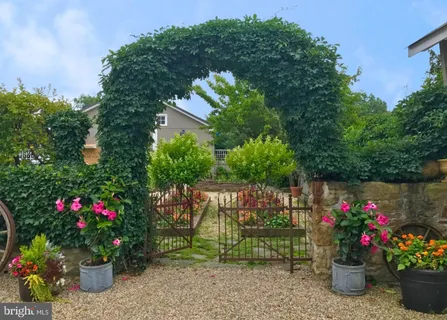 $10,888,000 | 5966 Mechanicsville Road, Doylestown, PA 18902