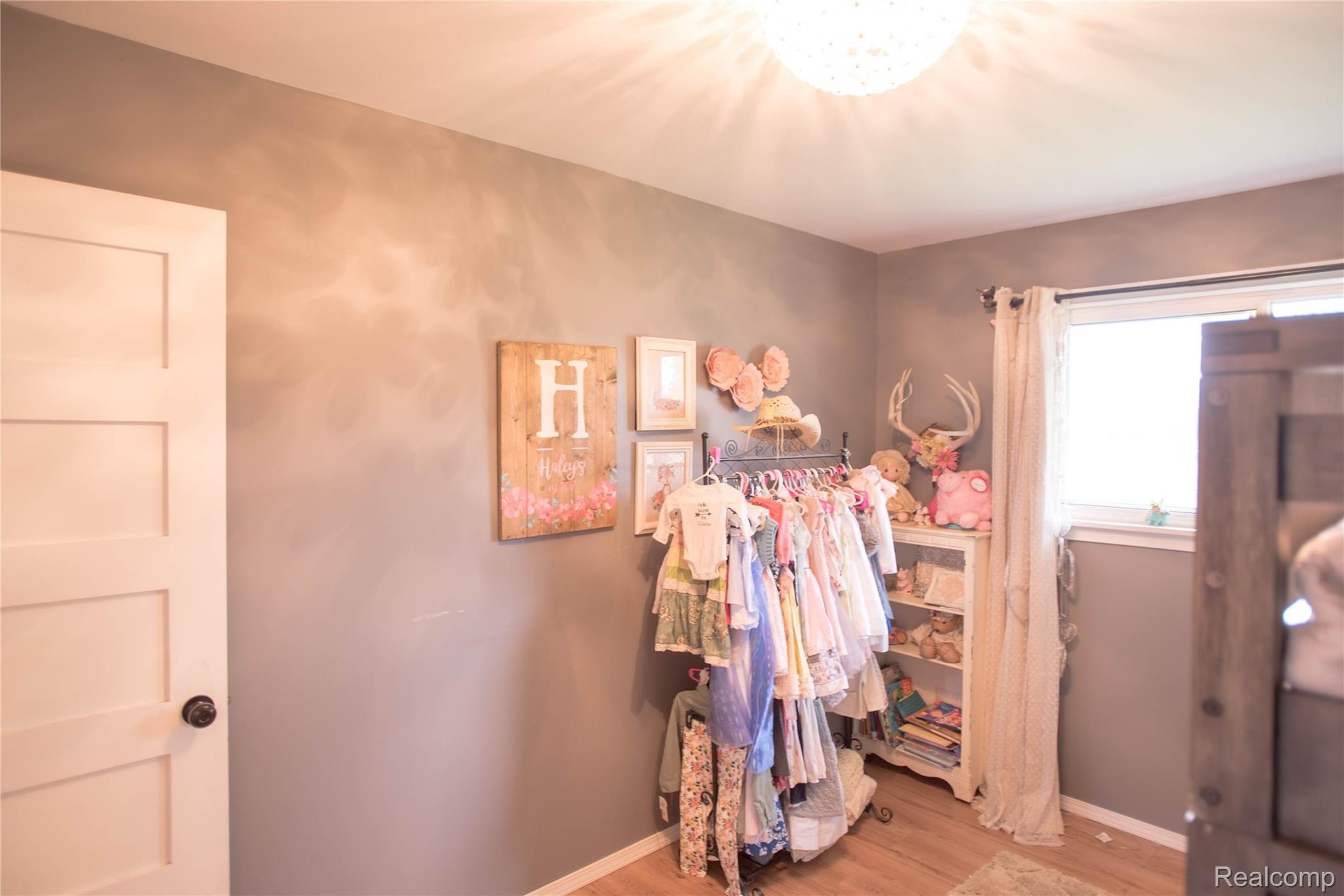 7806 Rynn Road Avoca, MI 48006 - Photo 17 of 39 DSC_4575.jpg