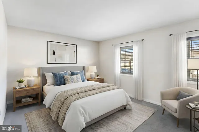 $250,000 | 319 Brock Square, Fredericksburg, VA 22401