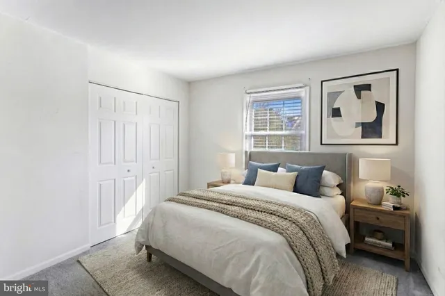 $250,000 | 319 Brock Square, Fredericksburg, VA 22401