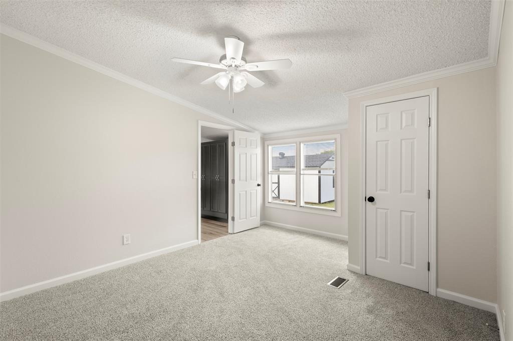 3512 Raintree Drive South Alvarado, TX 76009 - Photo 16 of 37