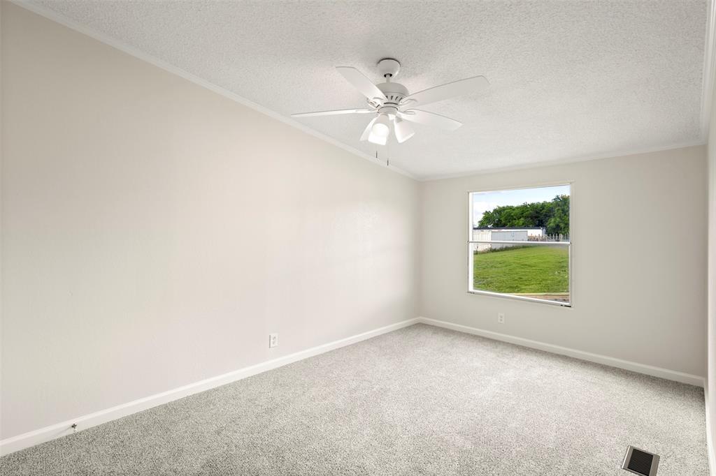 3512 Raintree Drive South Alvarado, TX 76009 - Photo 19 of 37