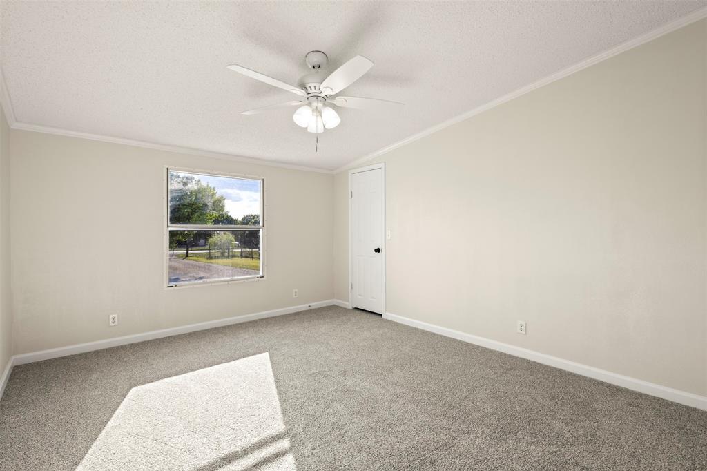 3512 Raintree Drive South Alvarado, TX 76009 - Photo 21 of 37