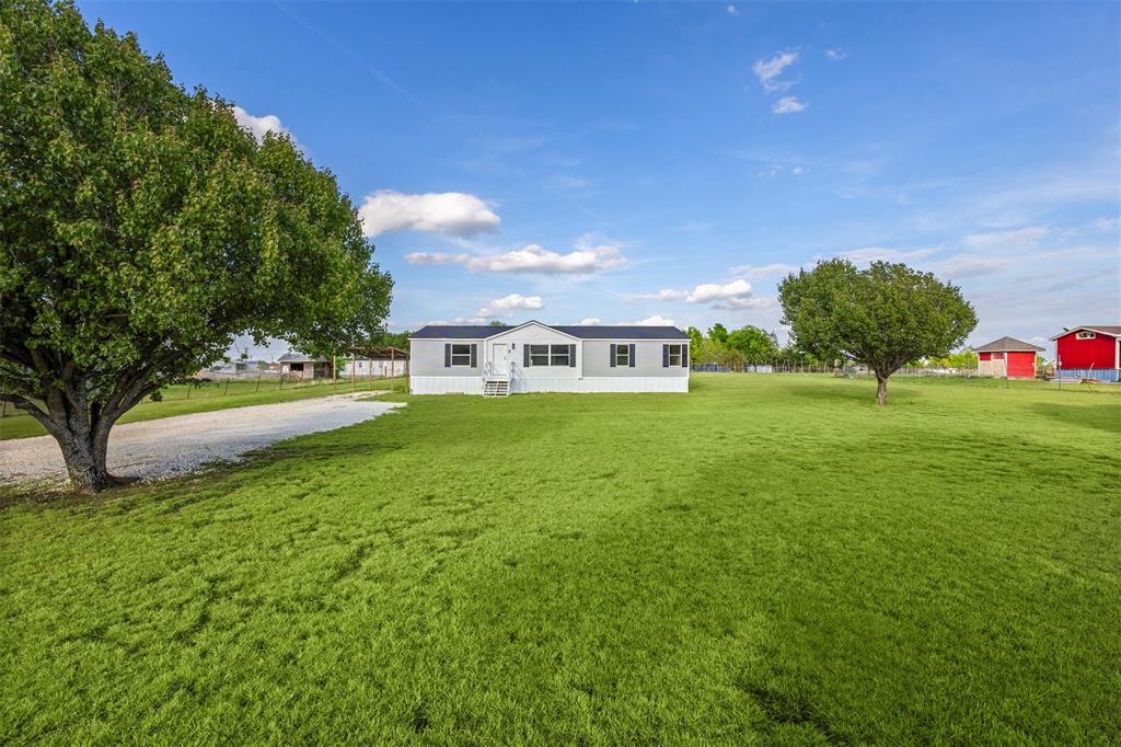 3512 Raintree Drive South Alvarado, TX 76009 - Photo 3 of 37