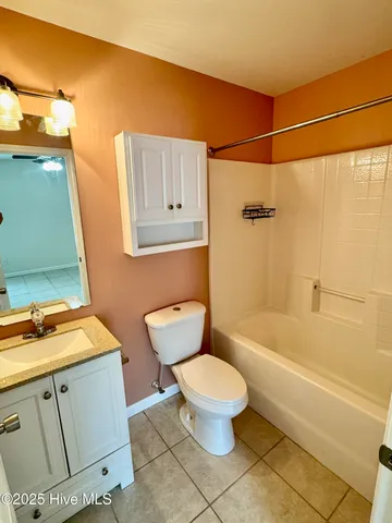 $1,100 | 2919 Lee Court, Unit B, Greenville, NC 27834