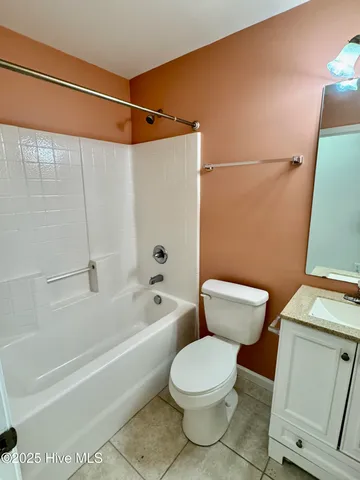 $1,100 | 2919 Lee Court, Unit B, Greenville, NC 27834