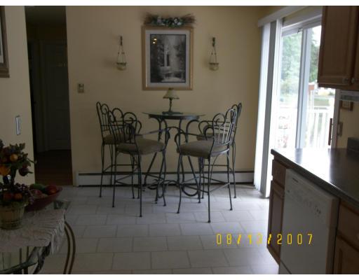 115 Navajo Road Springfield, MA 01109 - Photo 11 of 28 Gallery Image 11