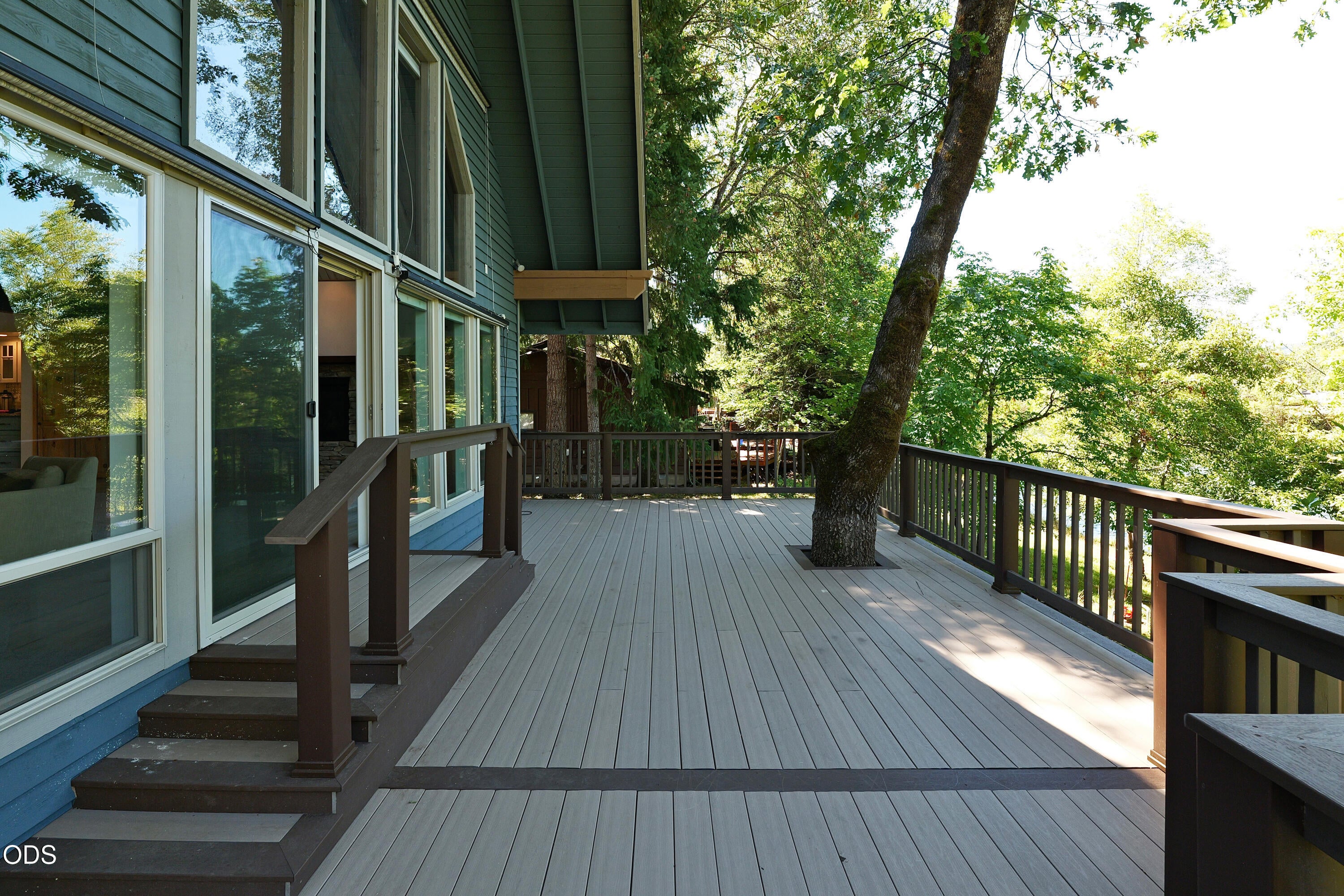 965 Old Ferry Road Shady Cove, OR 97539 - Photo 46 of 85 Gallery Image 46