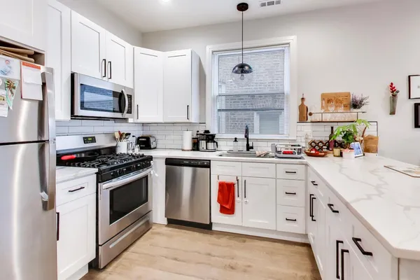 $1,399,000 | 2453 North Mozart Street, Chicago, IL 60647