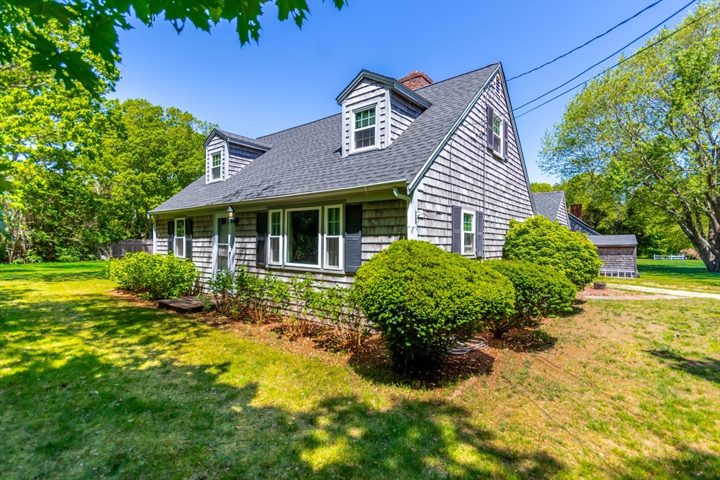 3 Yacht Club Road Barnstable, MA 02632 - Photo 1 of 38