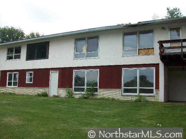 59 Rice Creek Way Northeast Fridley, MN 55432 - Photo 3 of 4