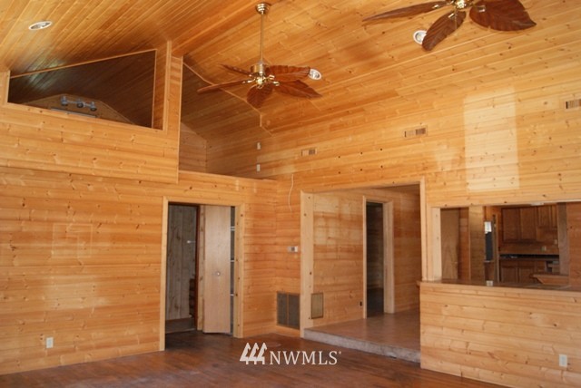 3470 Dyes Inlet Road Northwest Bremerton, WA 98312 - Photo 8 of 19 Gallery Image 8