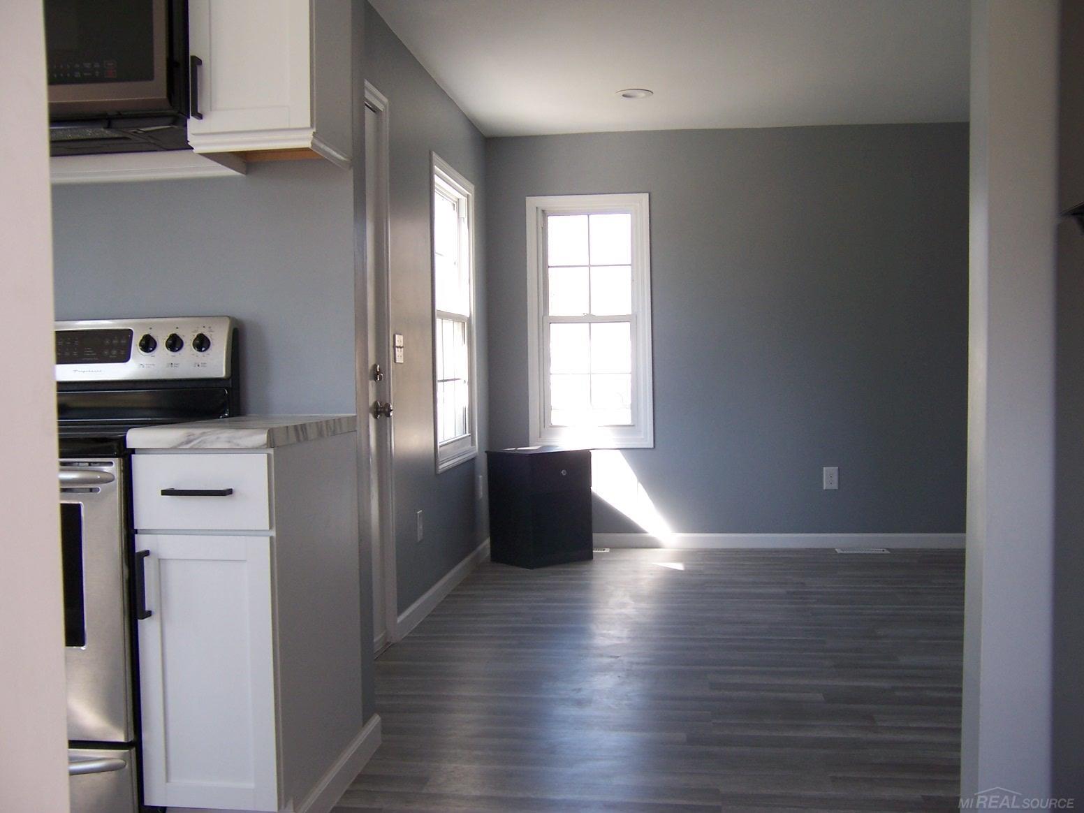 11172 Dunn Road Memphis, MI 48041 - Photo 5 of 13