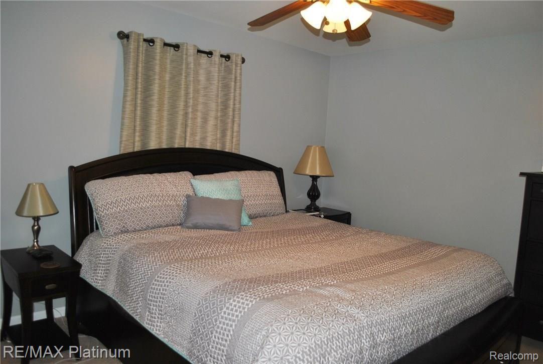 404 West Rolfe Street Perry, MI 48872 - Photo 15 of 29 Master Bedroom