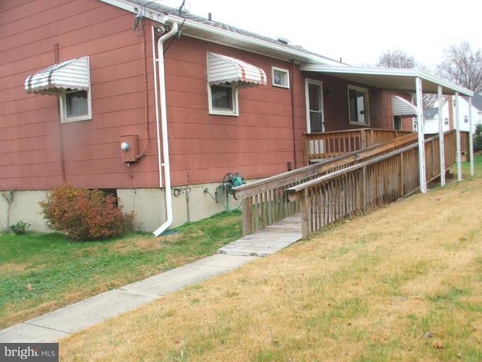 1101 Oakland Terrace Road Halethorpe, MD 21227 - Photo 2 of 21 Back of Home - Disability Ramp