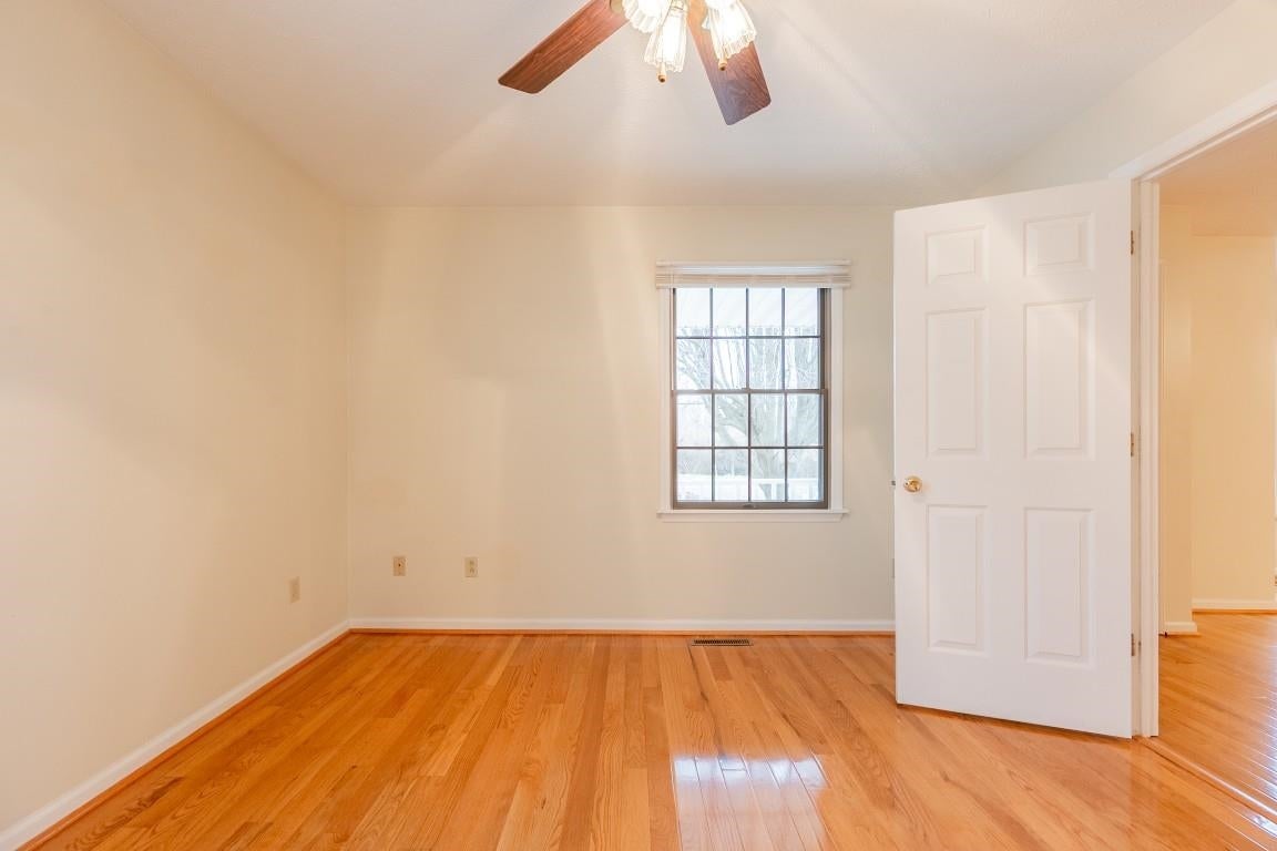 7621 Brooklyn Road Radford, VA 24141 - Photo 27 of 66 Gallery Image 27