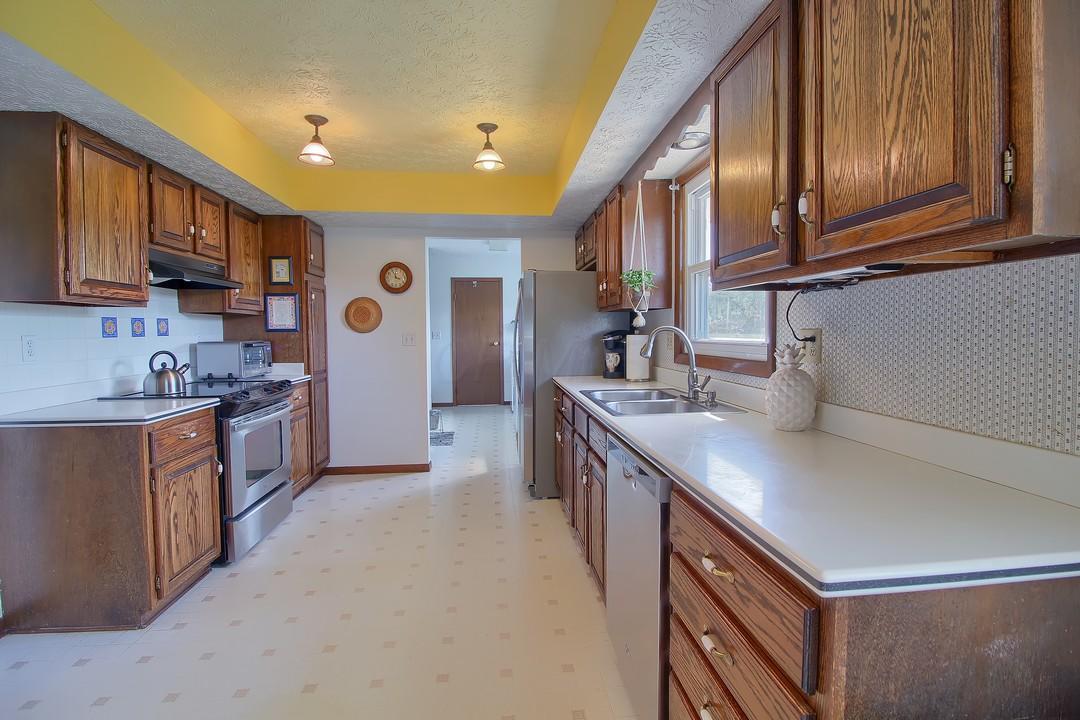 12388 Kilbourne Road Sunbury, OH 43074 - Photo 10 of 63 Gallery Image 10