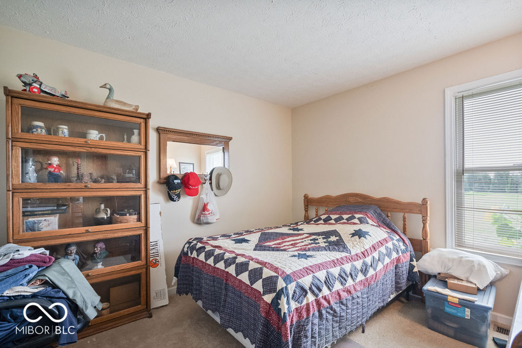 5307 West Division Road Tipton, IN 46072 - Photo 13 of 39